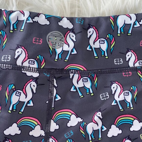Med Unicorn & Rainbow Patterned Athletic Shorts NWOT - Picture 4 of 7